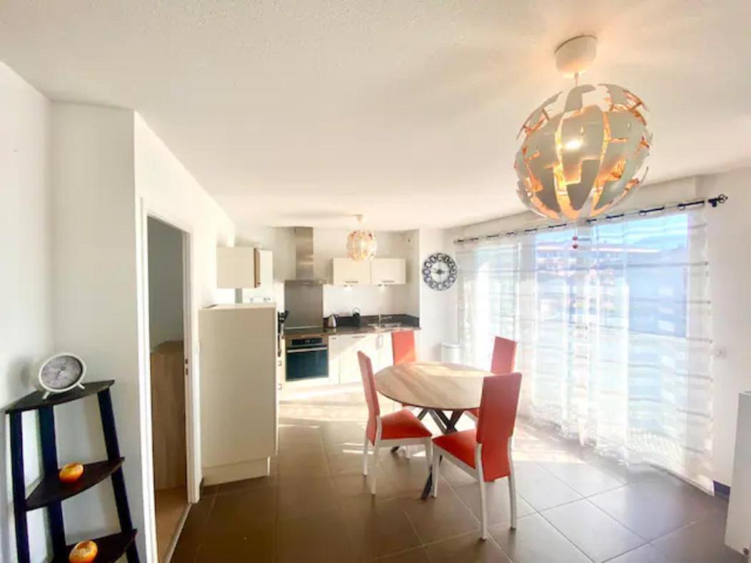 SOBNB Bonneville 44 -Appartement 6 pers proche centre ville Annemasse Extérieur photo