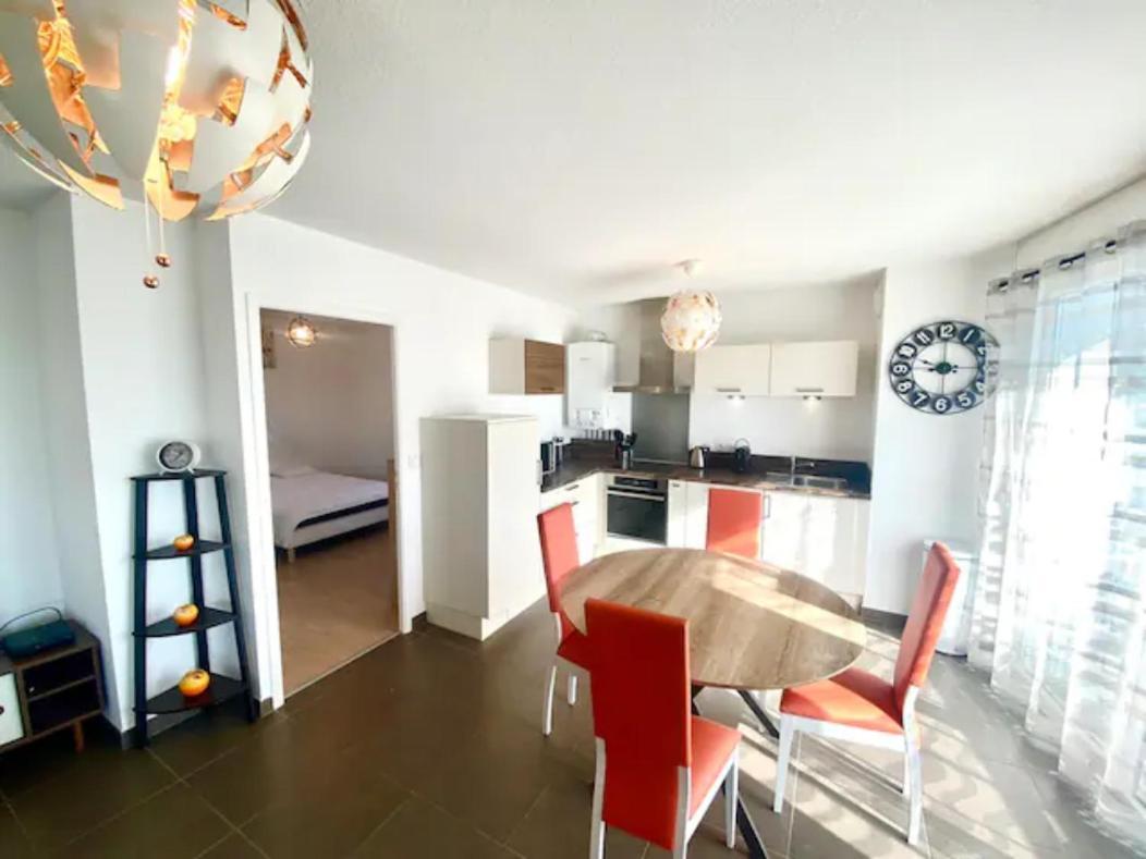 SOBNB Bonneville 44 -Appartement 6 pers proche centre ville Annemasse Extérieur photo